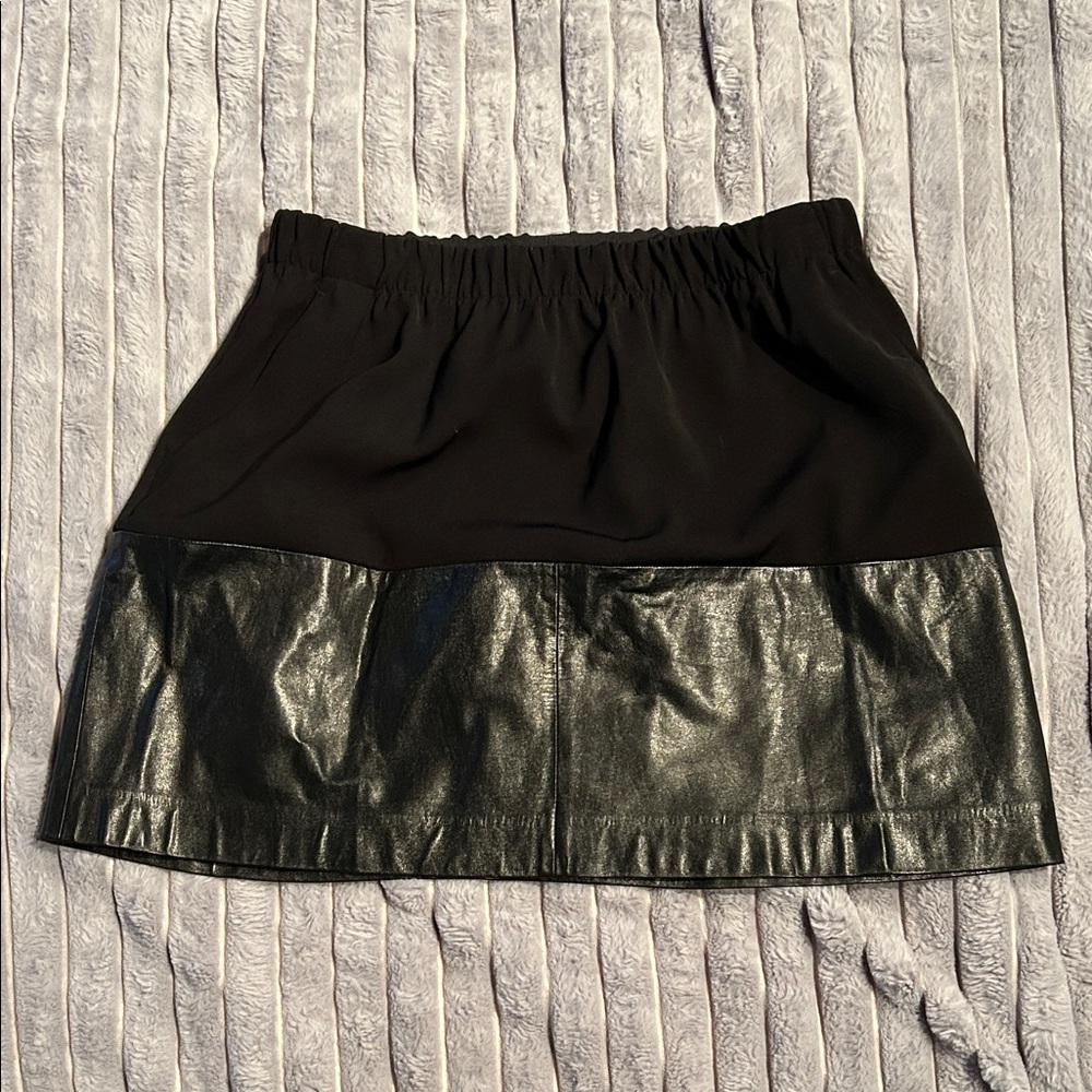 VINCE Elegant Black 100% lamb leather Trim Skirt, large, elastic waist